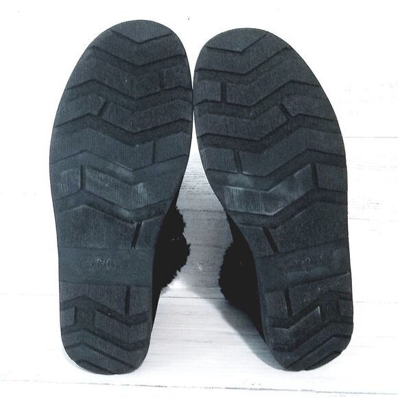 Cat & Jack Suede Faux Fur Ankle Boots - Picture 5 of 7